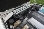 BMW 740i 1992 года (UK)